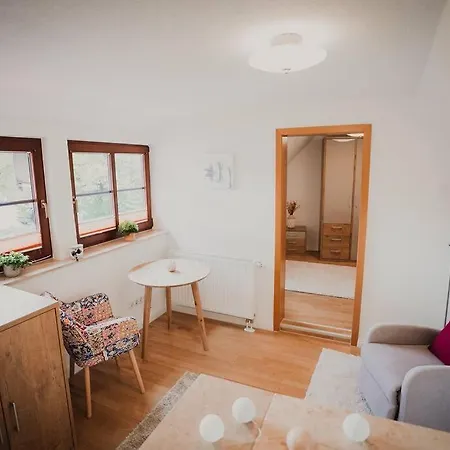 Retreat Am Apartment